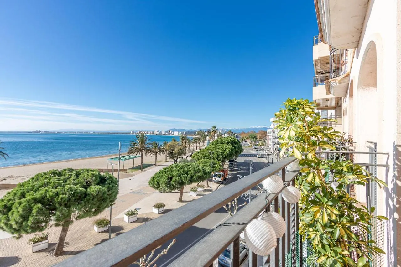 Badia De Roses 1 New Apartment