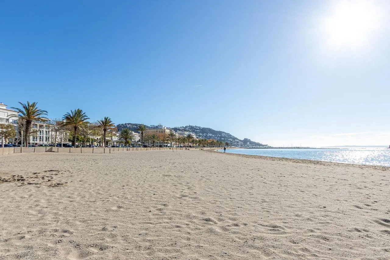 Badia De Roses 1 New Apartment